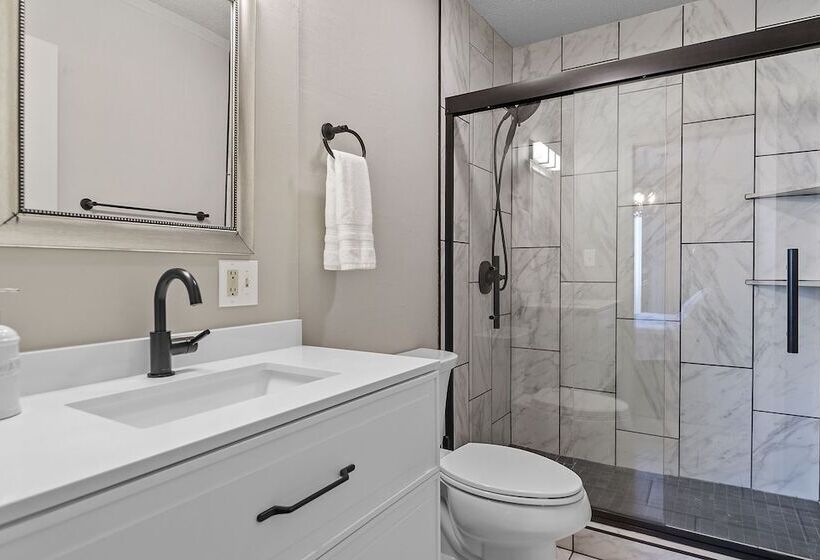 Black Forest Inn Bed & Breakfast