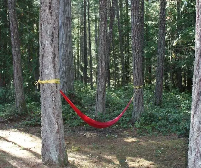 Cedar Song B & B And Cottage