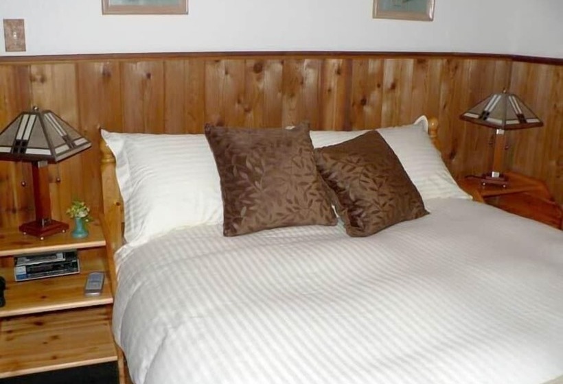 Cedar Song B & B And Cottage