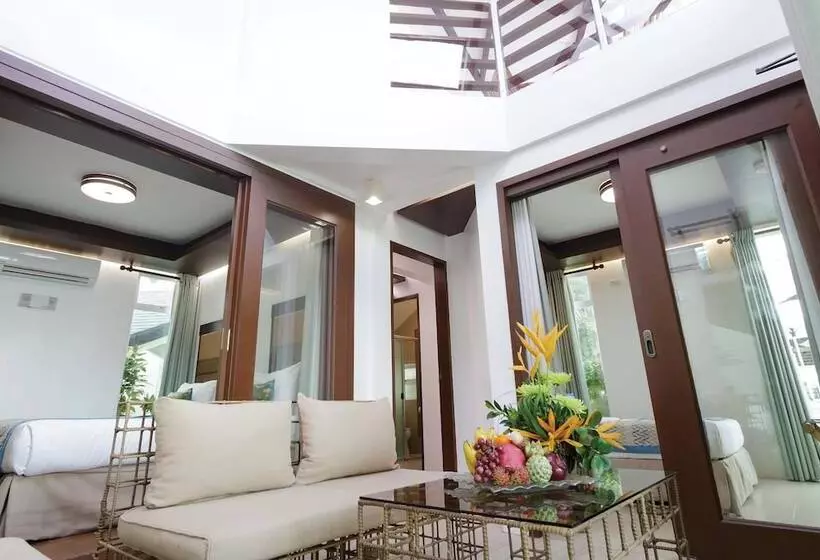 Hotelli Acuatico Beach Resort