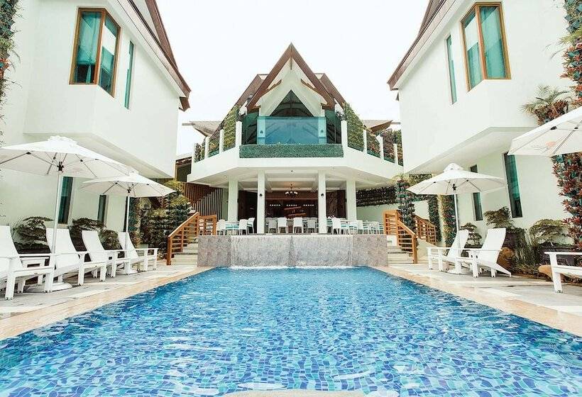 Hotelli Acuatico Beach Resort