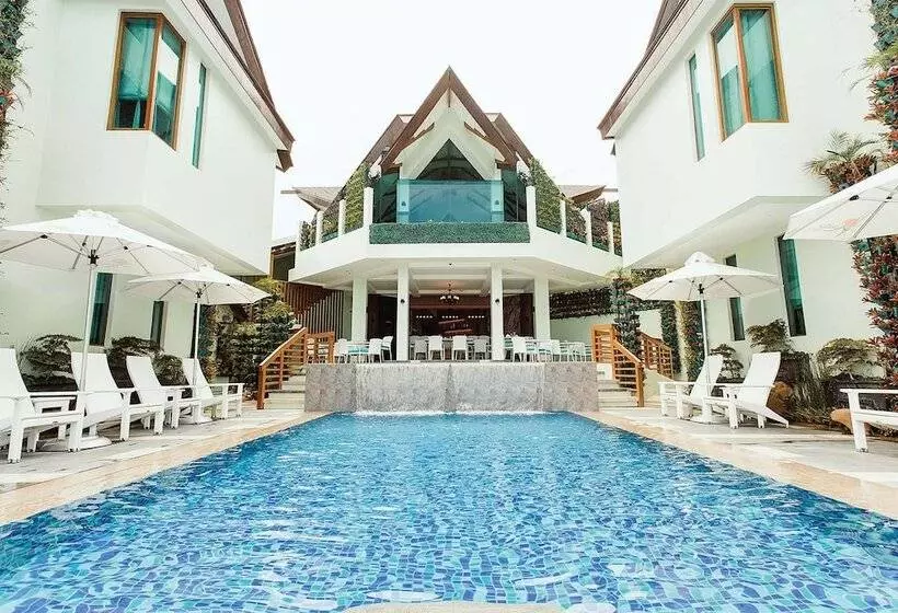 Hotelli Acuatico Beach Resort