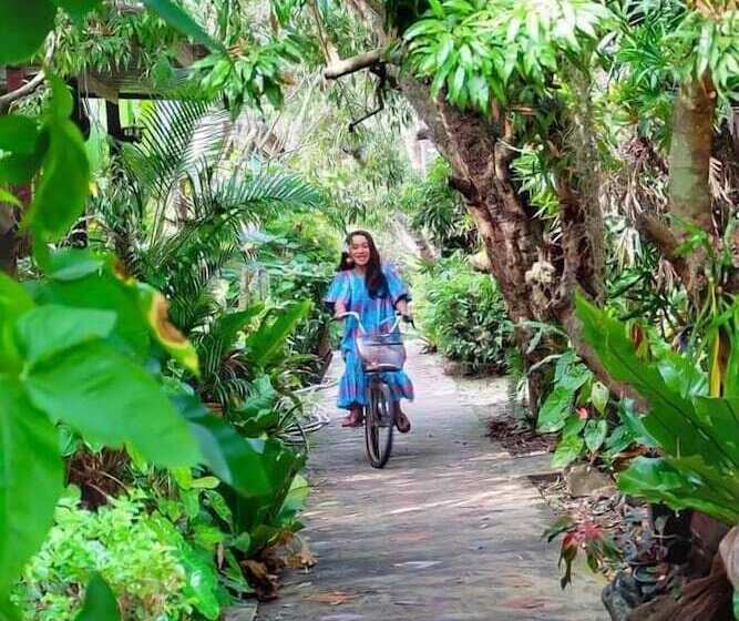 هتل Baansuanlynjee Maeklong Resort