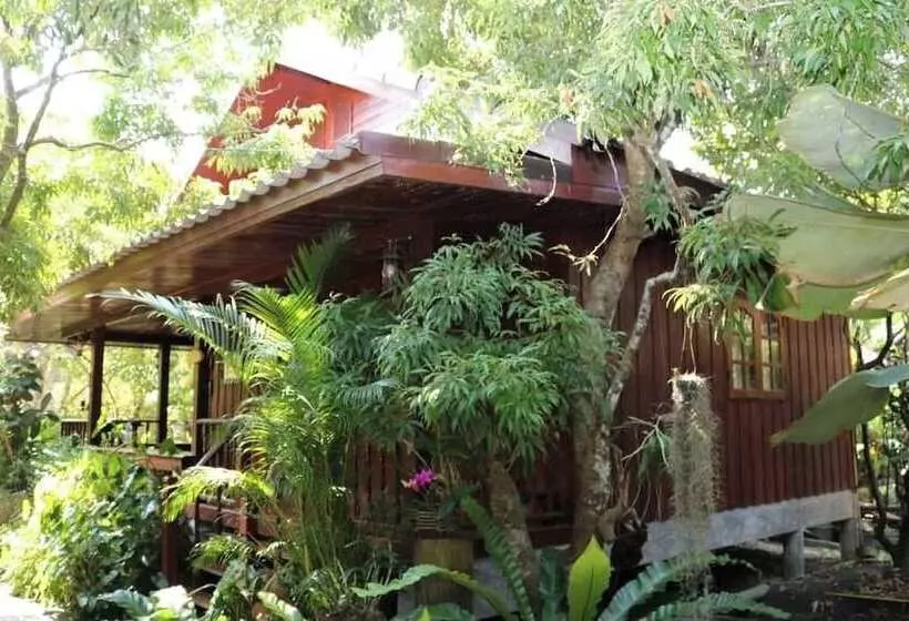 Hotelli Baansuanlynjee Maeklong Resort