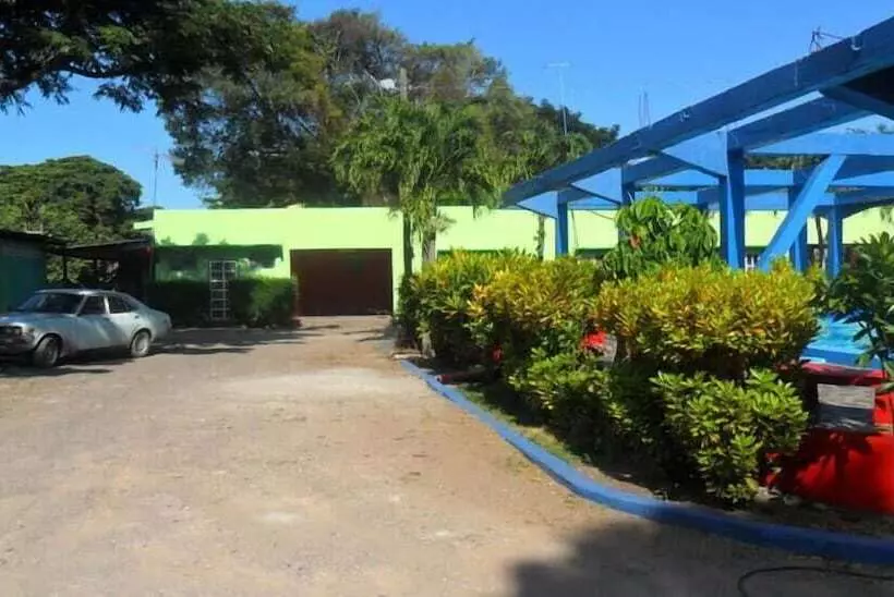هتل El Valle