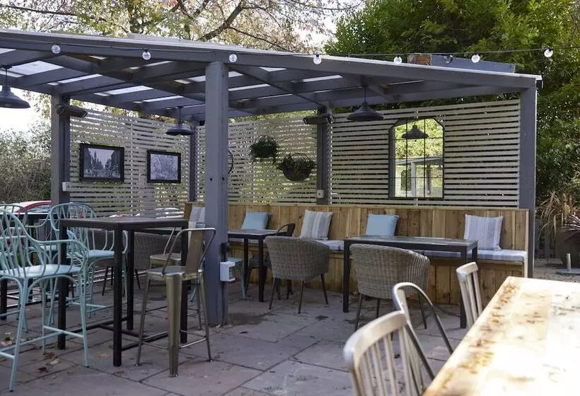 ホテル Holmfield Arms By Greene King Inns