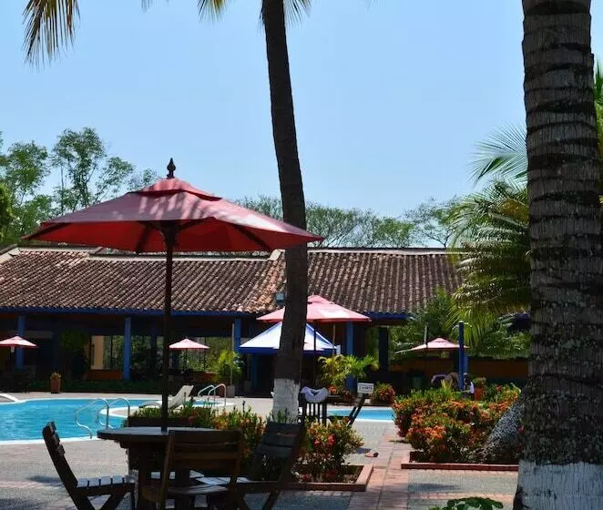 ホテル Hostería Florida Tropical