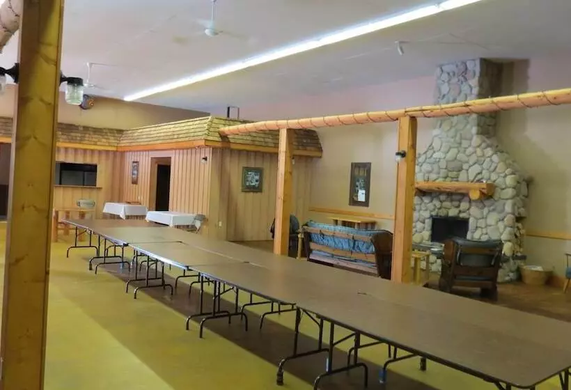 Hotelli Lazy M Lodge