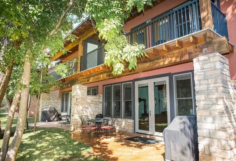 Hotelli Moab Springs Ranch