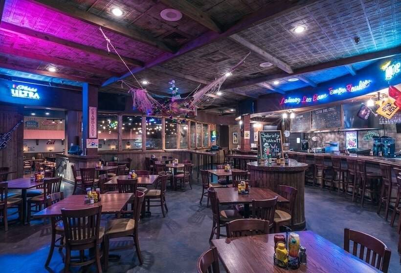 酒店 Paragon Casino Resort