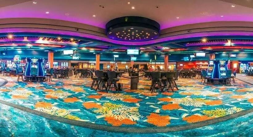 Hotelli Paragon Casino Resort