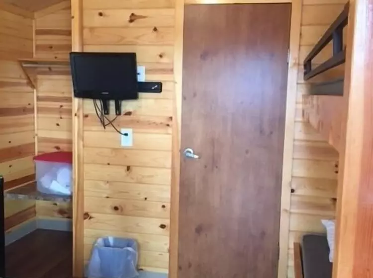 ホテル Rv Resort At Carolina Crossroads