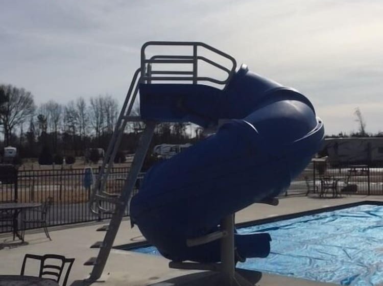 ホテル Rv Resort At Carolina Crossroads