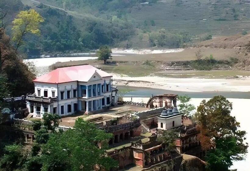 هتل Srinagar