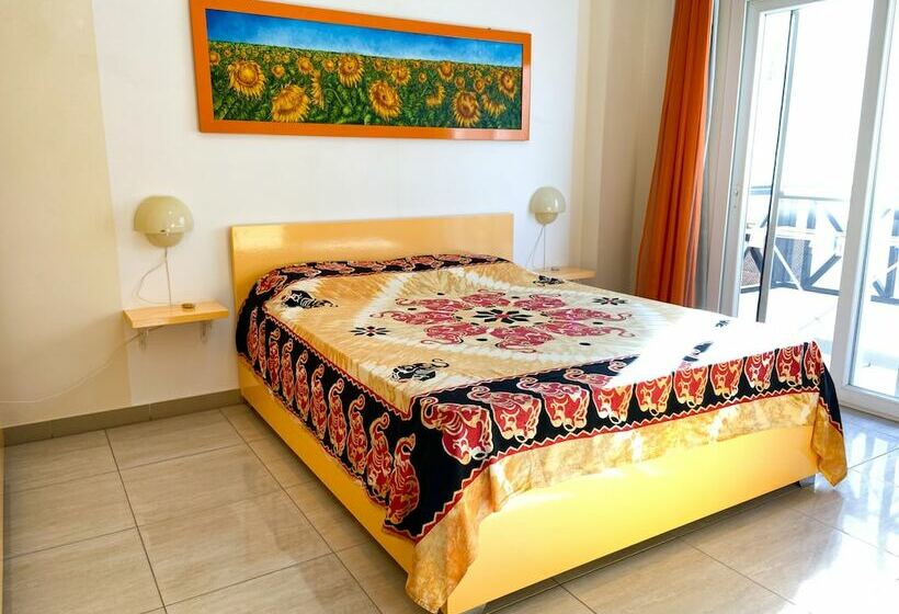 هتل Sunny Lakes Resort Apartments   Adults Only