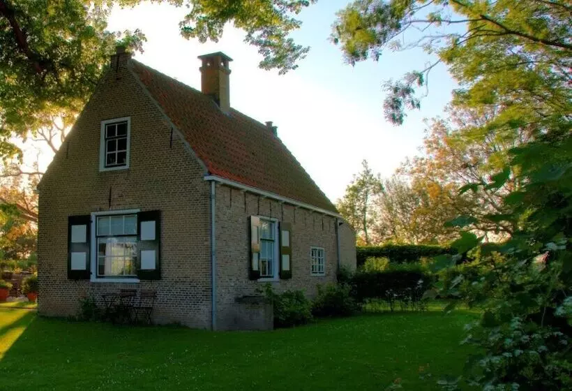 Hotelli T Hof Olmenstein