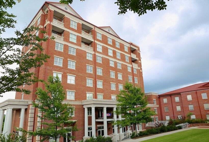 Отель The Inn At Ole Miss