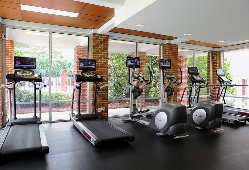 Отель The Inn At Ole Miss