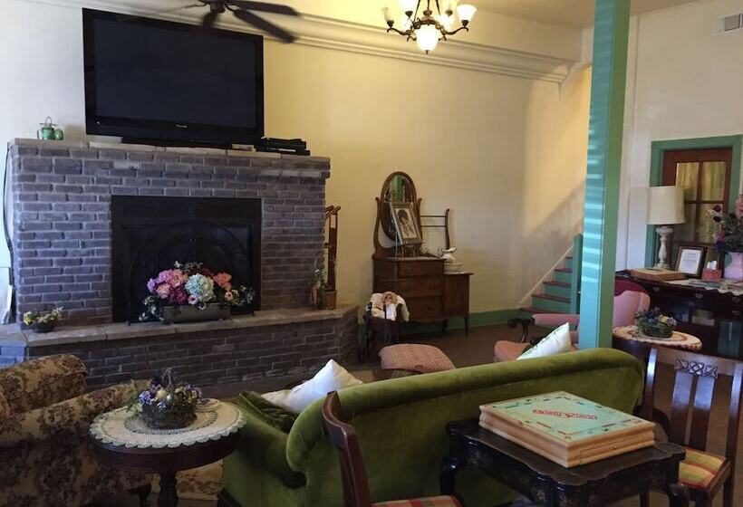 Отель The Pallmer Inn