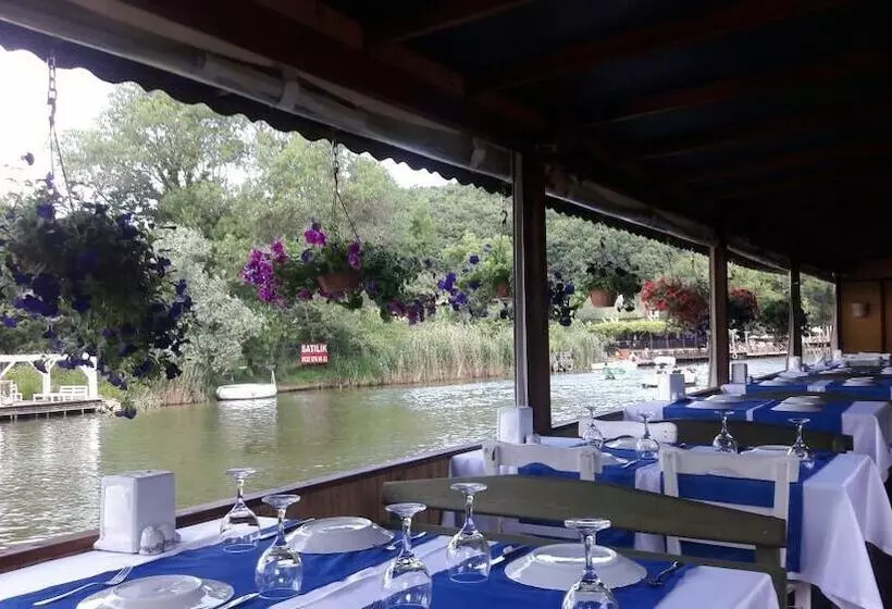 Küçük Ev Motel