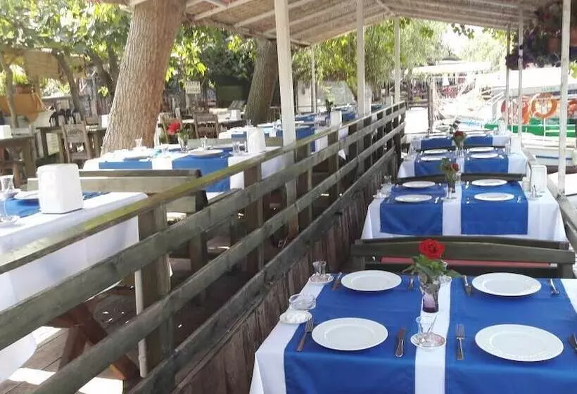 Küçük Ev Motel