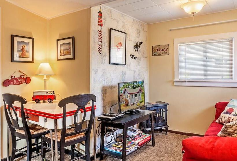 Ocean Spray Beach Resort