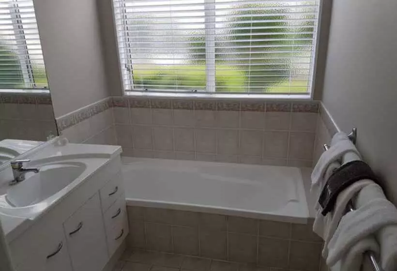 Pacific Palms Resort