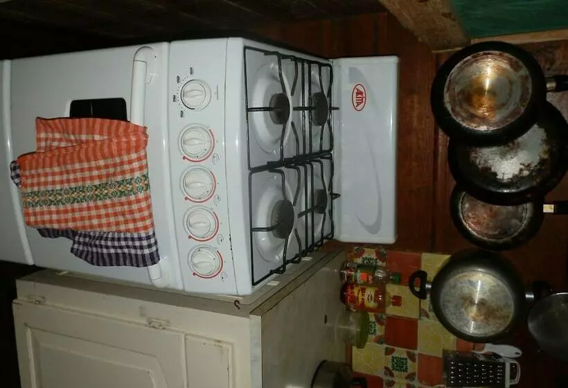 پانسیون Harding Hall Hideaway