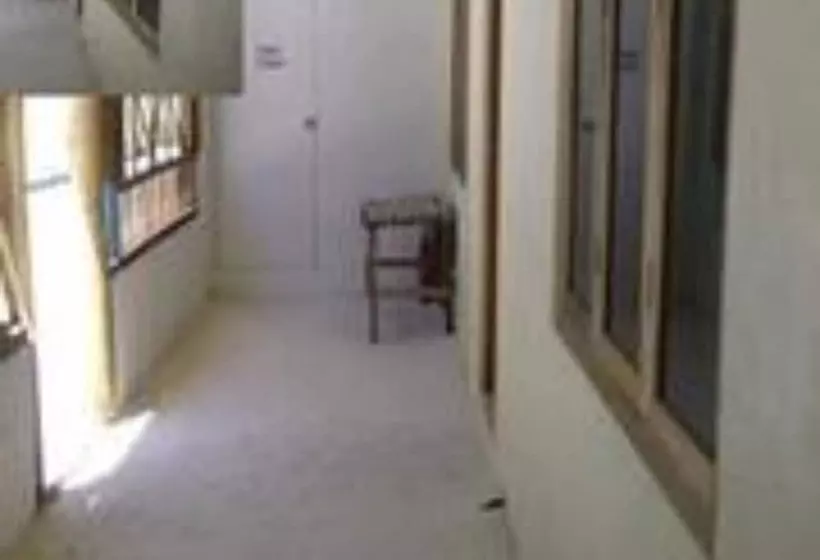 پانسیون Keyodhoo Manta View Guest House