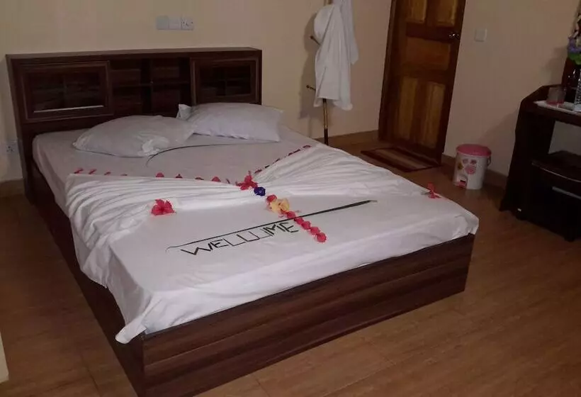 پانسیون Keyodhoo Manta View Guest House