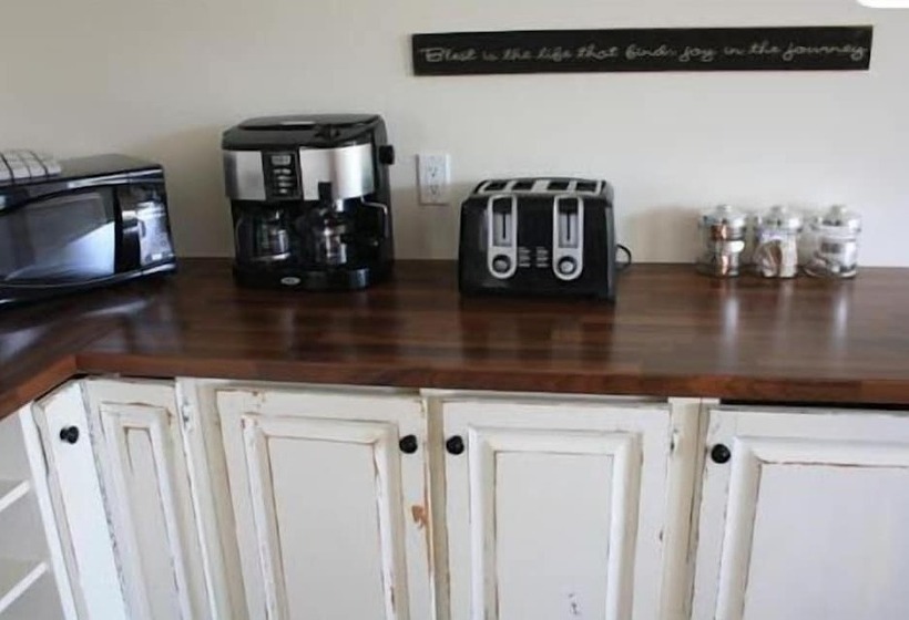 Pension Maple Grove Guest House