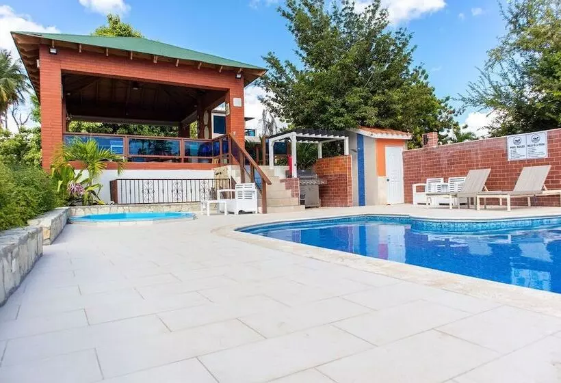 پانسیون Residencial Sfa Pedernales