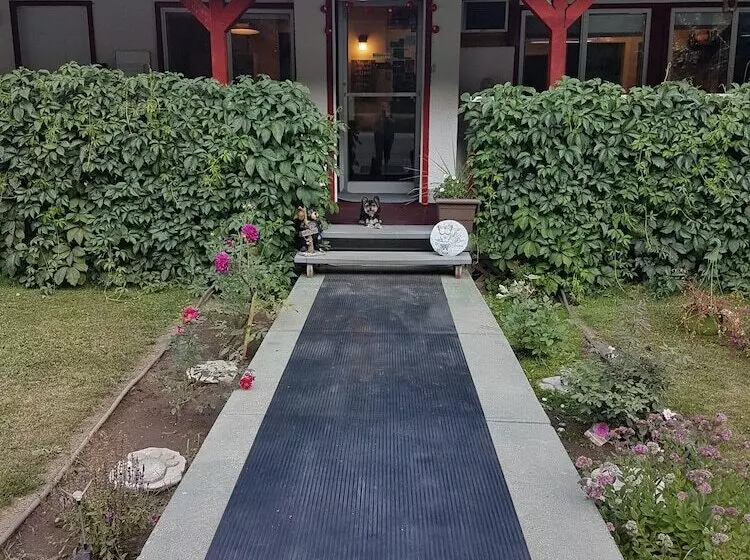 Rivermount Motel Campground And Rv Park