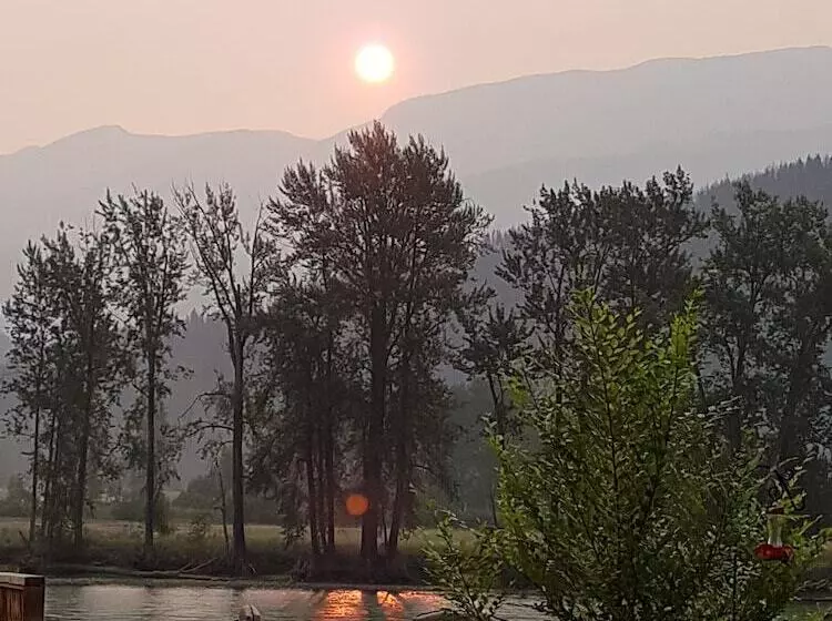 Rivermount Motel Campground And Rv Park