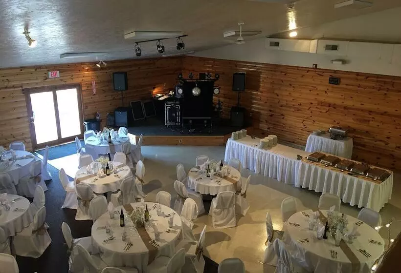 The Galley Hotel Bar And Grill