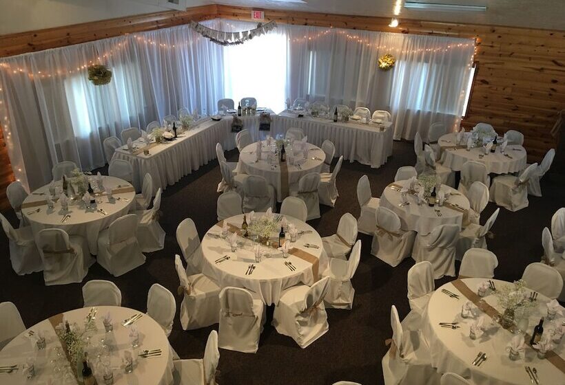 The Galley Hotel Bar And Grill