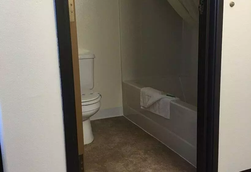 The Galley Hotel Bar And Grill