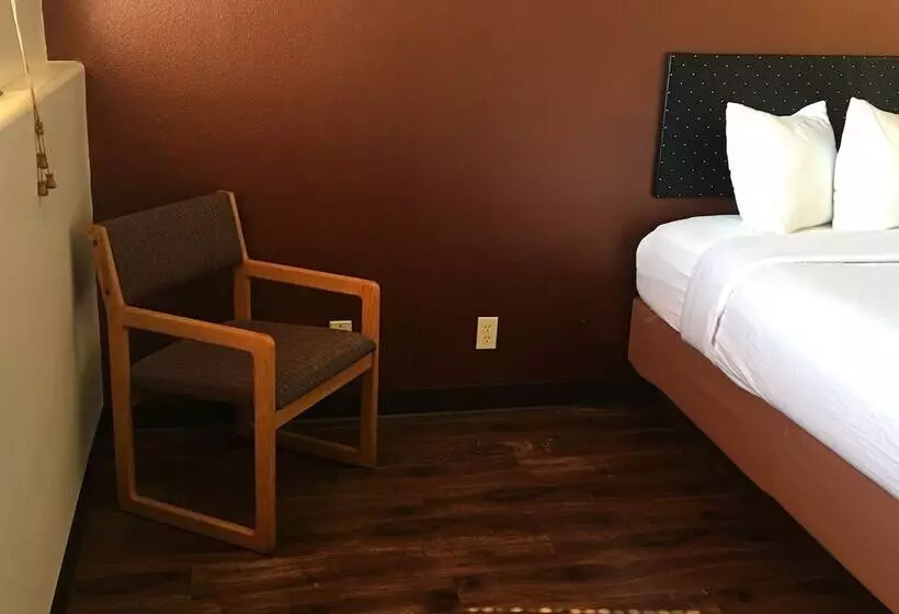 The Galley Hotel Bar And Grill