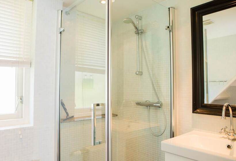 Villa Suisse Bed & Breakfast