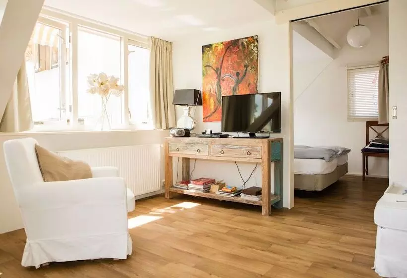 Villa Suisse Bed & Breakfast