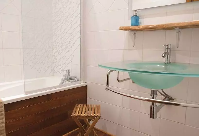 Aamiaismajoitus (B&B) Domaine De Belair