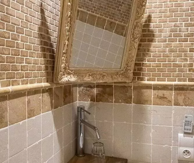 Aamiaismajoitus (B&B) Domaine De Belair