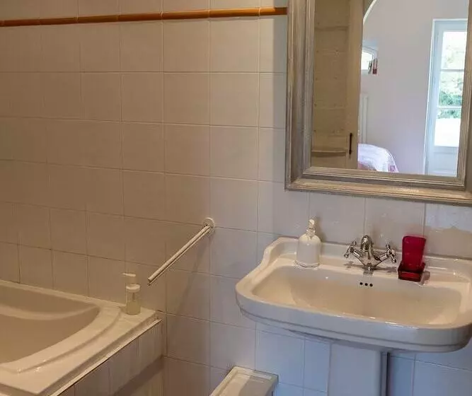 Aamiaismajoitus (B&B) Domaine De Belair