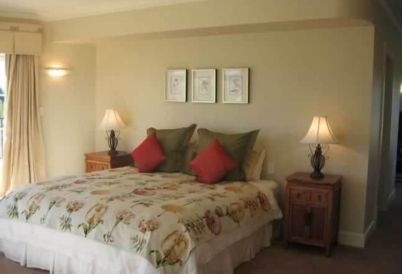 Bed and Breakfast Stoneleigh Lodge