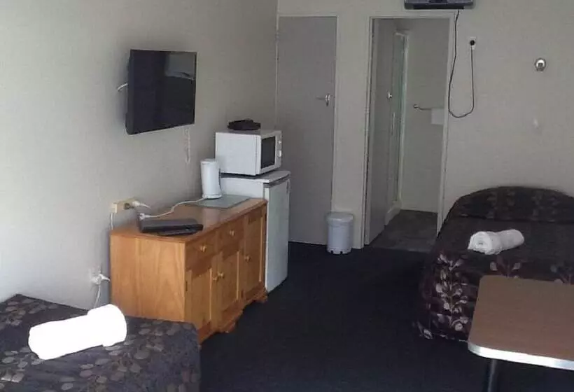 Feilding Motel