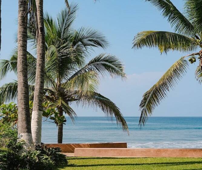 簡易ホテル Chantli Mare