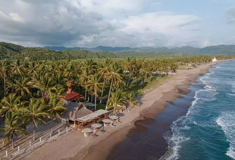 簡易ホテル Chantli Mare