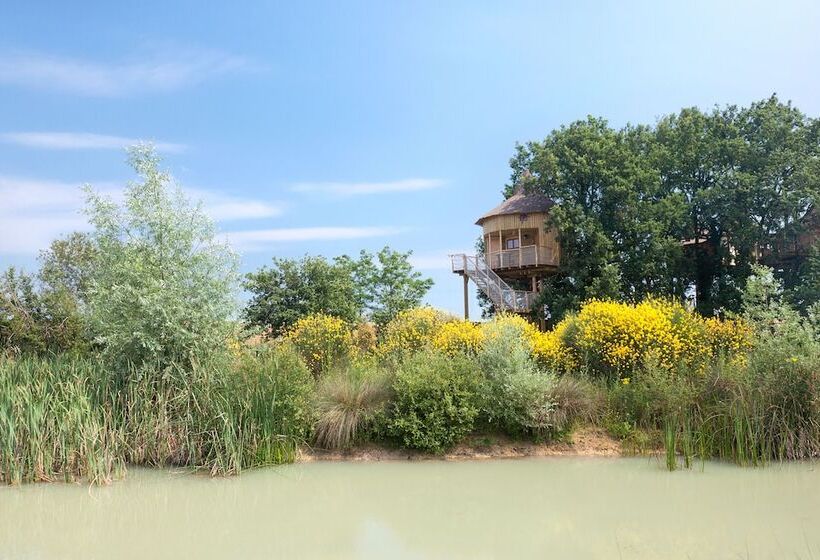 فندق Défiplanet  à Dienné   Hébergements Insolites