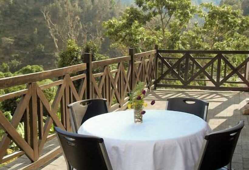 هتل Forres Park Resort & Spa