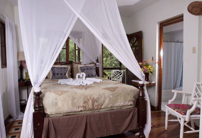 هتل Forres Park Resort & Spa